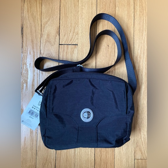 Baggallini Bags Nwt Baggallini Crossbody Bag Poshmark